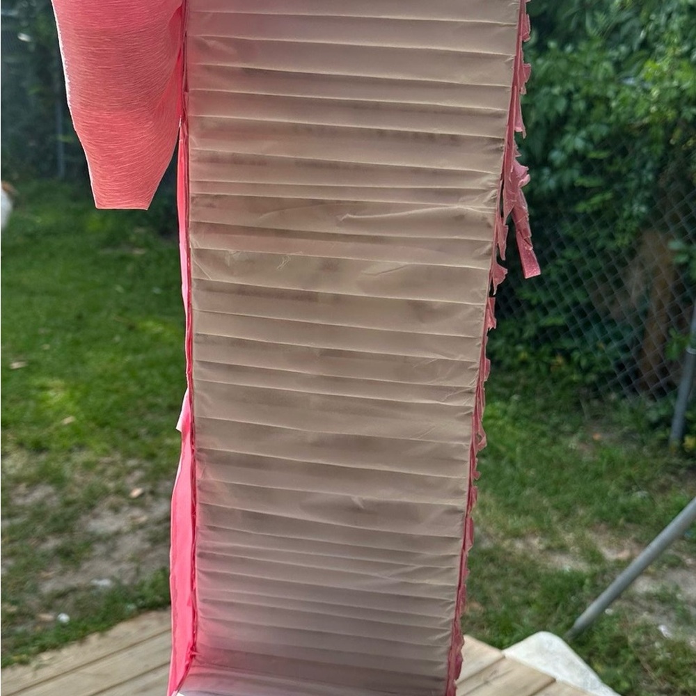 Pink and White Number One coquette piñata - Picture 6 of 8